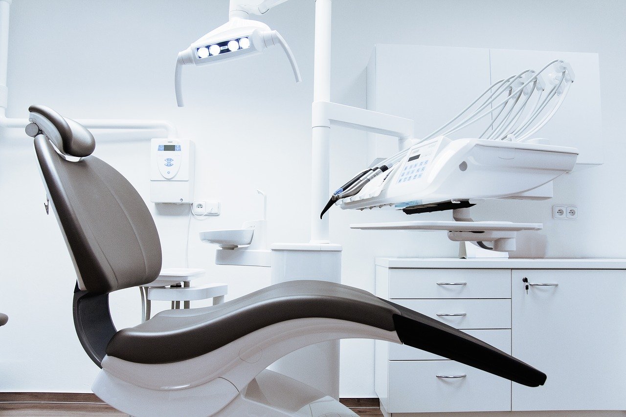 Things To Know Before Choosing A Walk-In Dental Clinic