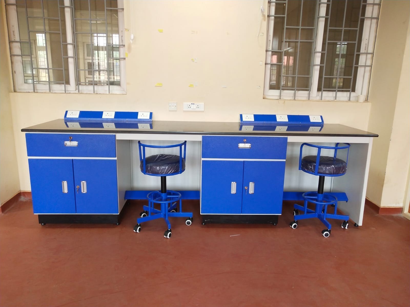 Lab Benches – What Every Person Should Consider